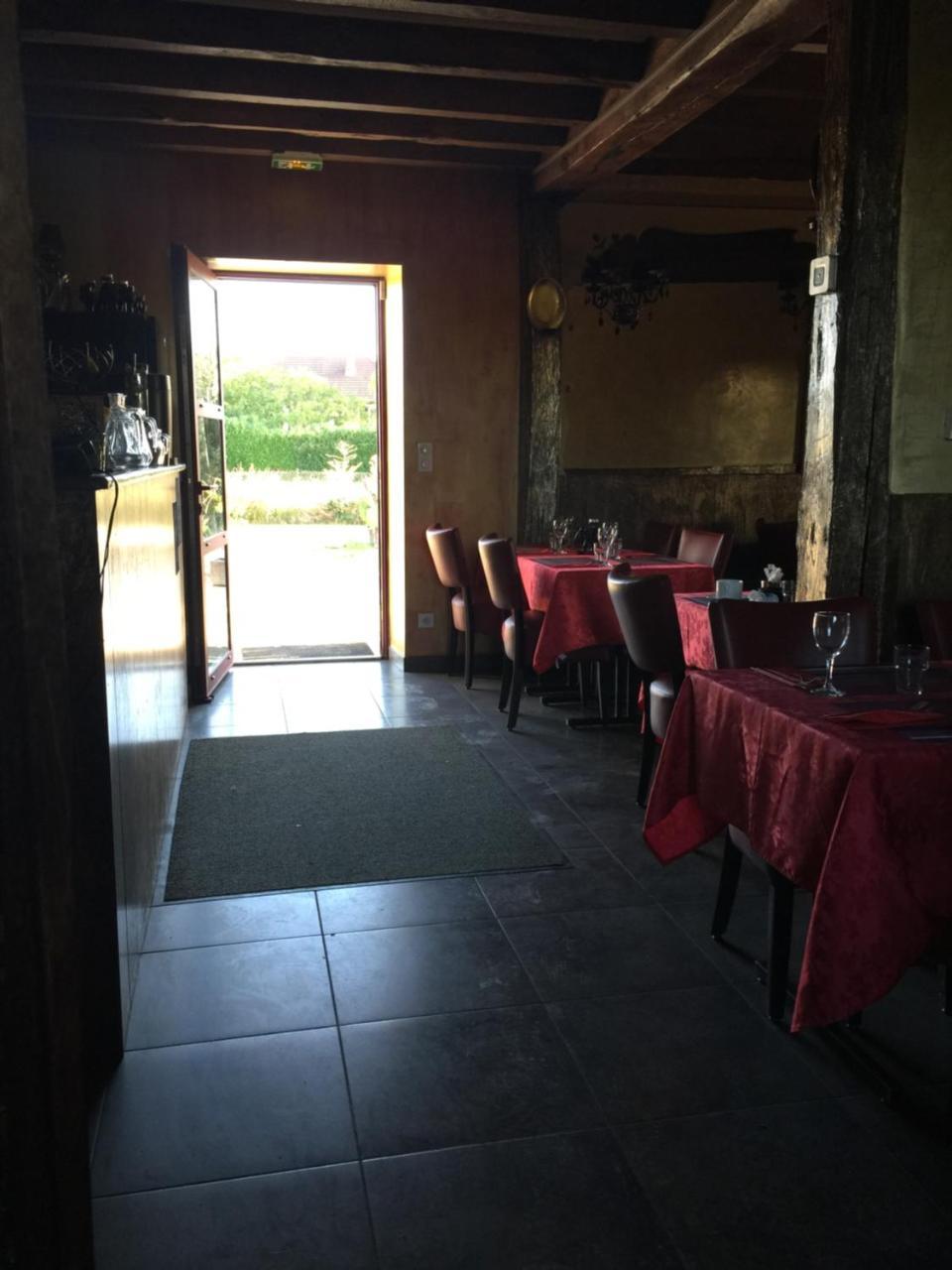 Le Fauverney Lodge Esterno foto